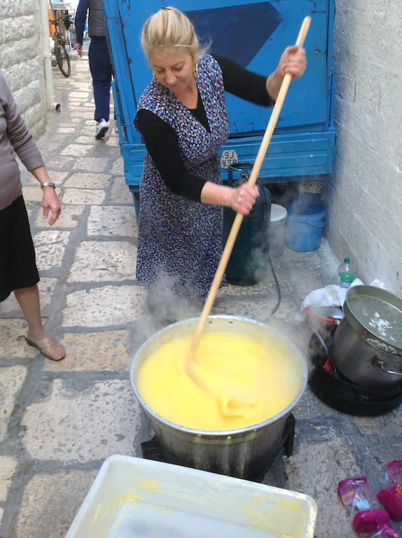 B&B La Uascezze Bari Zewnętrze zdjęcie